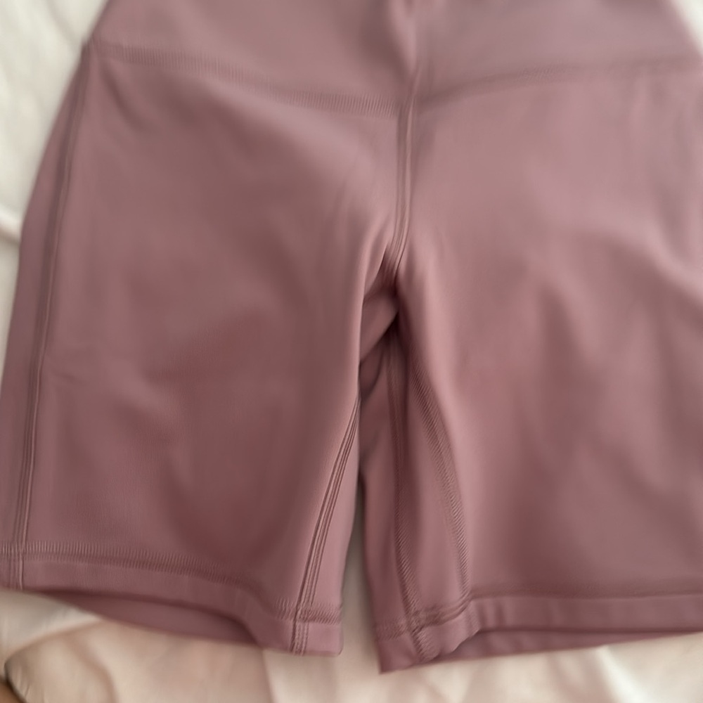 NWT Lululemon Align High Rise Short - Picture 6 of 6